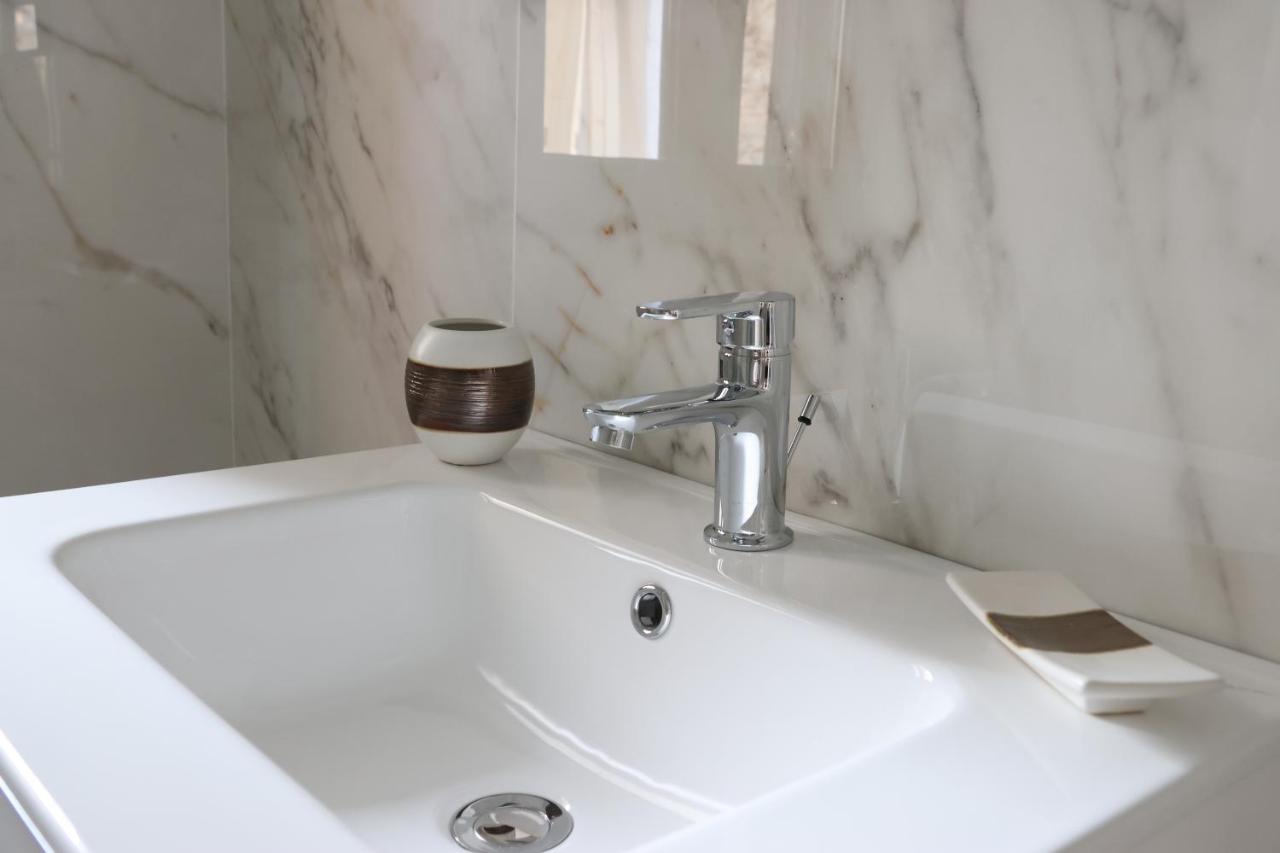 Il Borgo Civ.15 Hotel เปาลา ภายนอก รูปภาพ